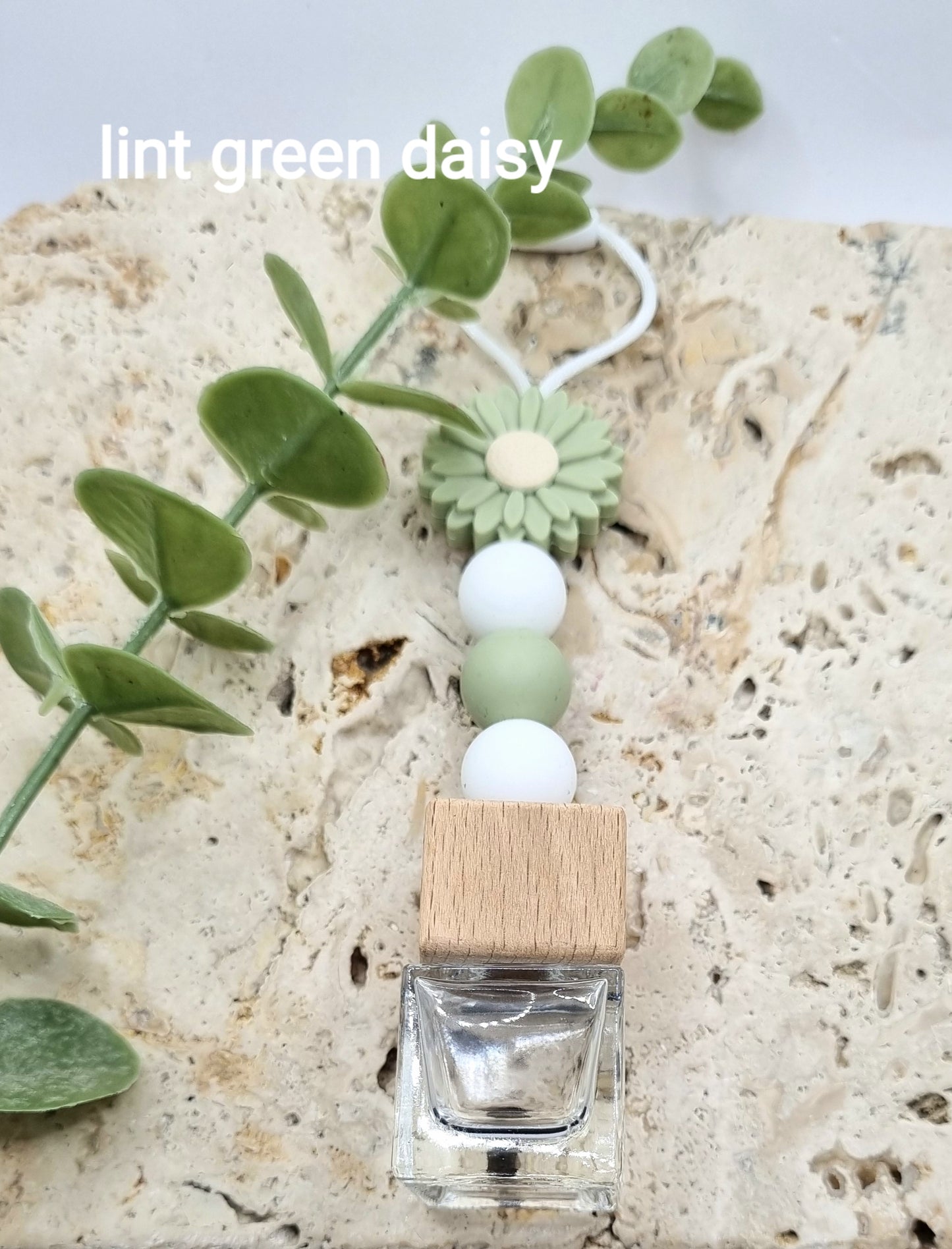 Hanging diffuser